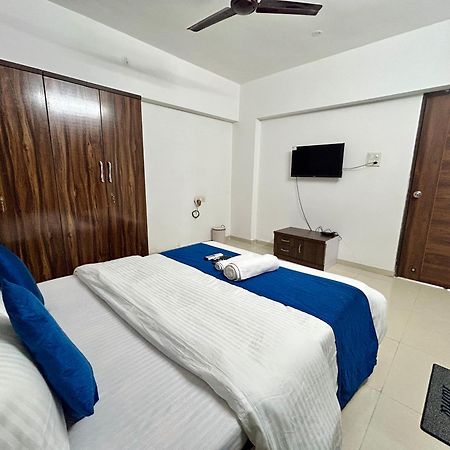 Zenith Homes - Boomerang Suites Mumbai  Buitenkant foto